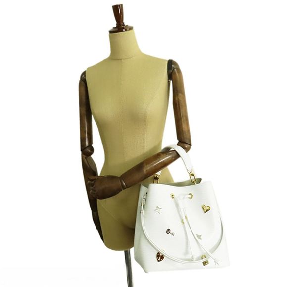 Louis Vuitton Lovelock Neonoe Epi White 2way Shoulder Bag - Picture 4 of 5